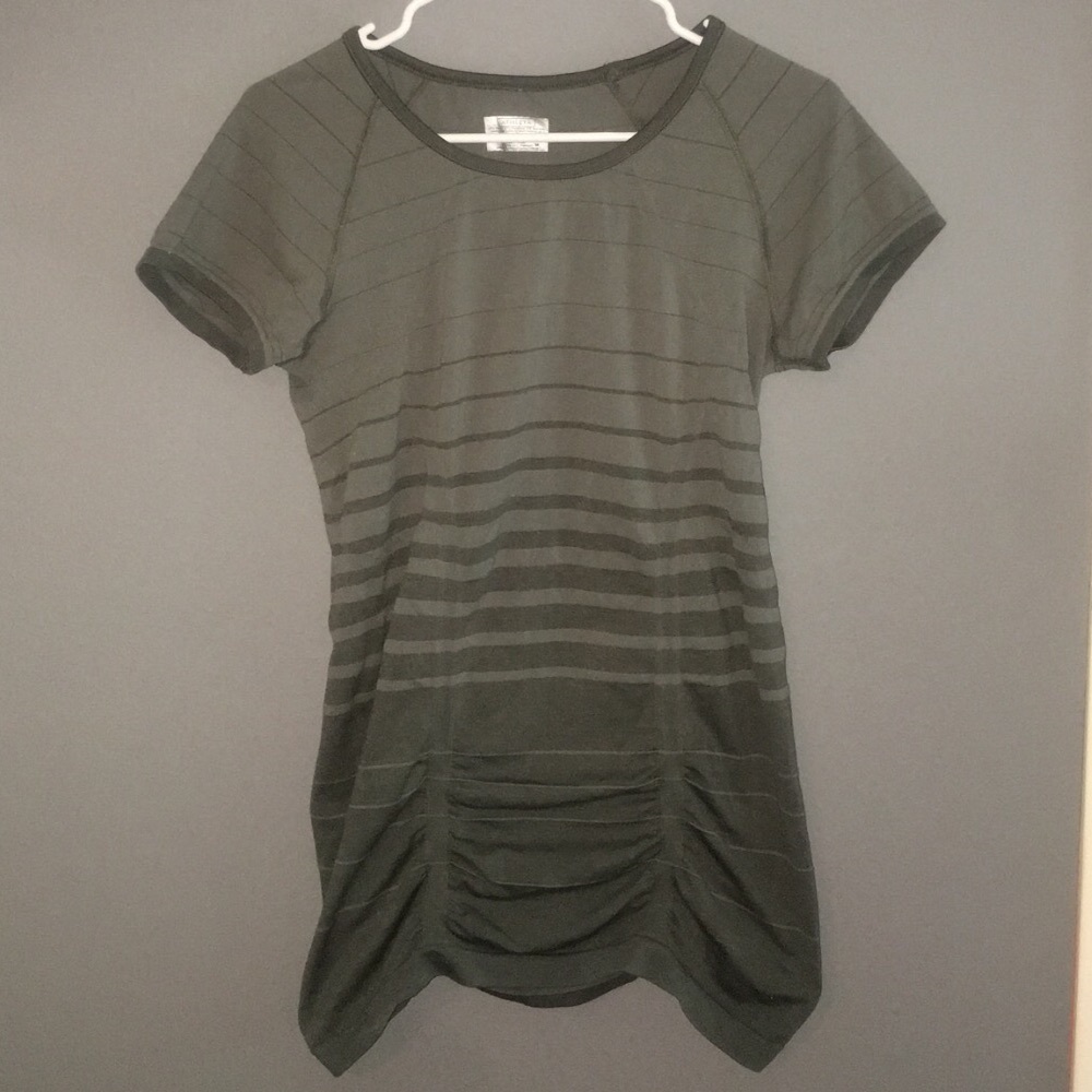 Athleta Workout Top